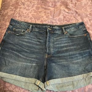 Old Navy jean shorts